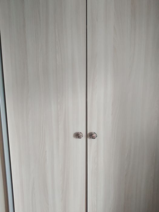 Продам шифоньер,шкаф ,