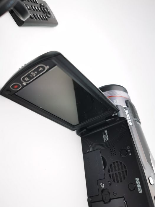 Видеокамера Panasonic HDC-TM900