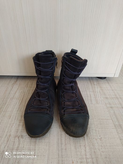 Дамски боти и ботуши