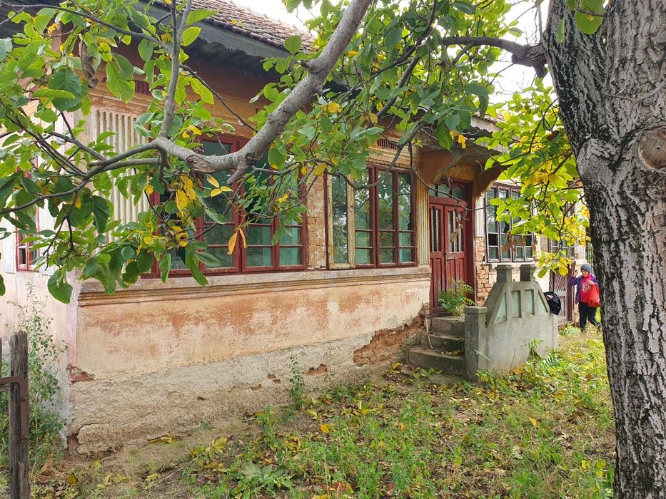 Casa de vanzare in Bratovoesti