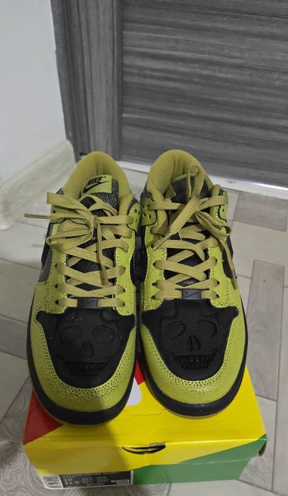Продам Кроссовки Dunk Low Retro