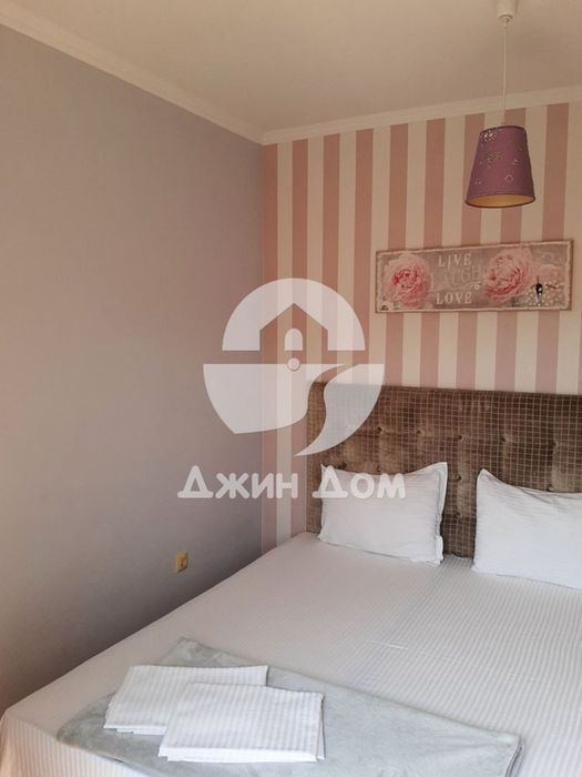 Продава се Двустаен апартамент в Обзор - 73 кв.м за 1076 €/кв.м - Снимка #3