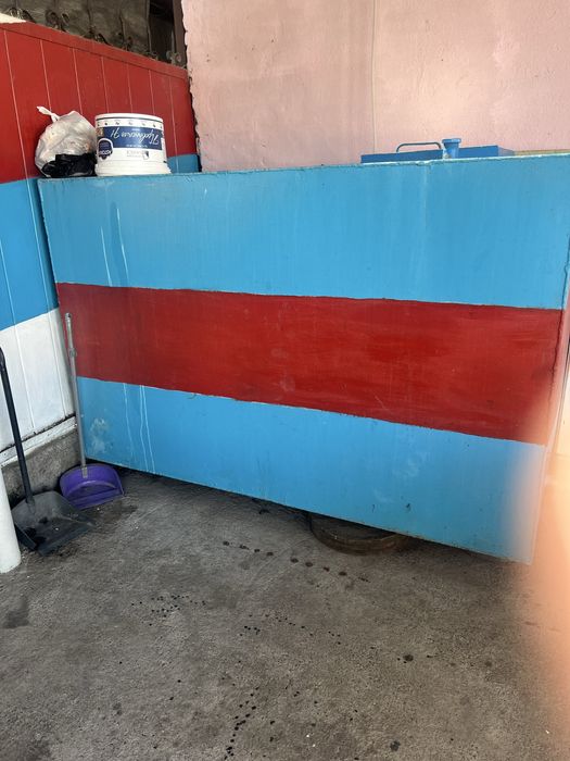 Продам железный бак для волы .