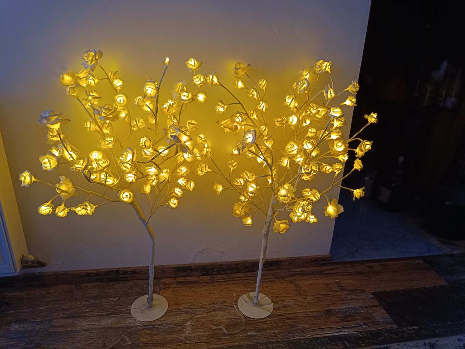 Copaci Pomi Decorativi cu Leduri LED Trandafir