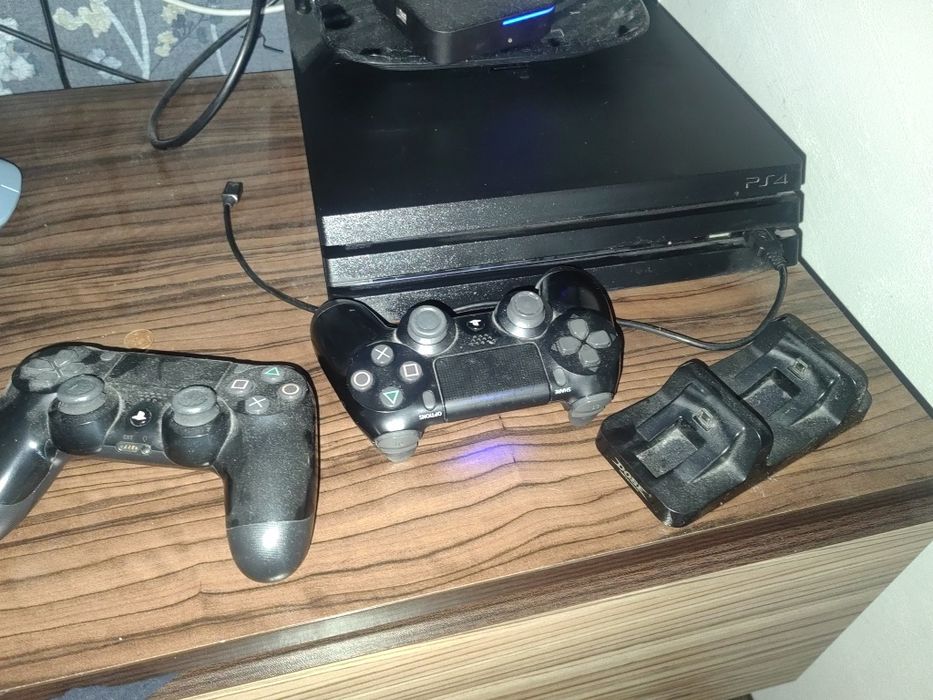 Playstation 4 pro. Конзола за игра