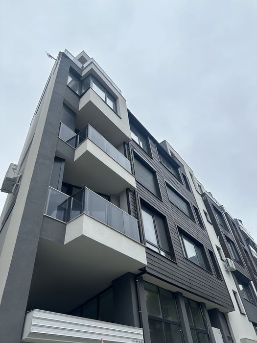 Алуминиеви парапети заготовки-профили и аксесоари