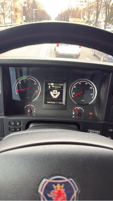 Scania v8-520cp.