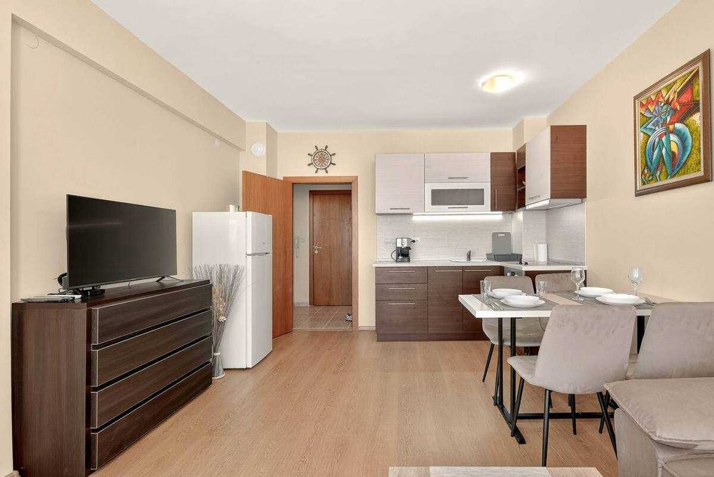 Продава се Двустаен апартамент в Варна, Бриз - 57 кв.м за 1536 €/кв.м - Снимка #11