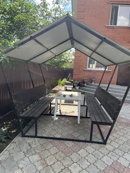 Продам беседку новую