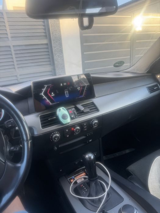 BMW 5 Series 0 — imagine 4