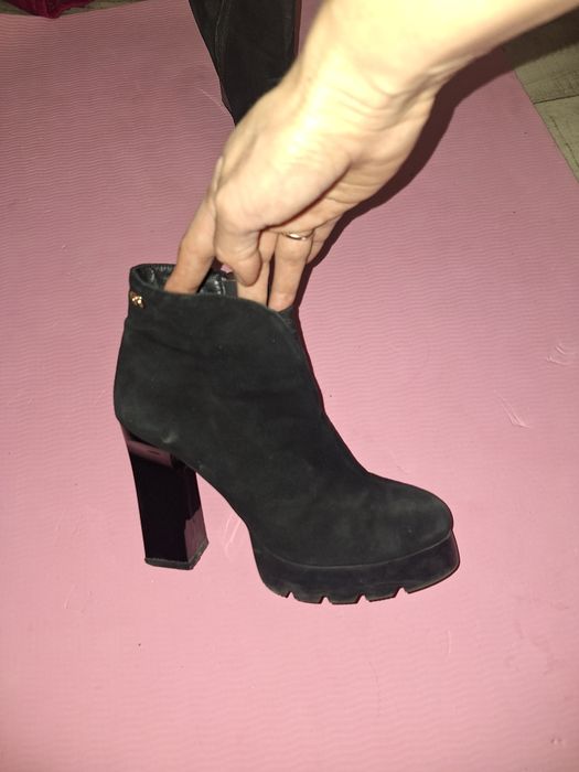 Зимнее полусапожки за 4000