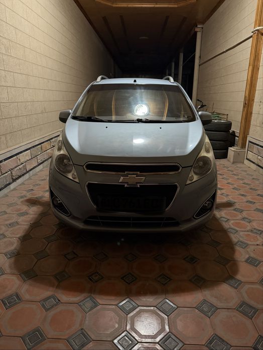 Chevrolet Spark AT