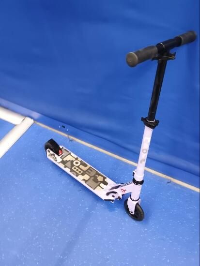 Trotinetă Mid1 Neon mov - produs resigilat - (SecondHand) Decathlon