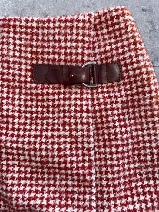 Червена оригинална пола