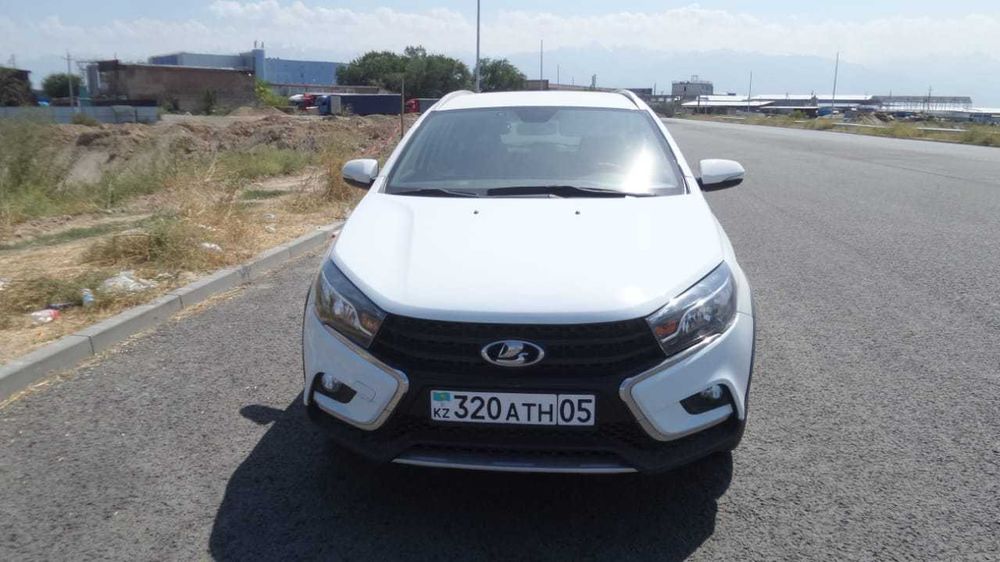 ВАЗ (Lada) Vesta SW Cross 2018 г.