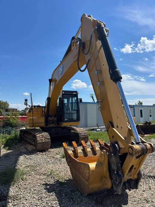 VAND Excavator pe senile CAT320 20To