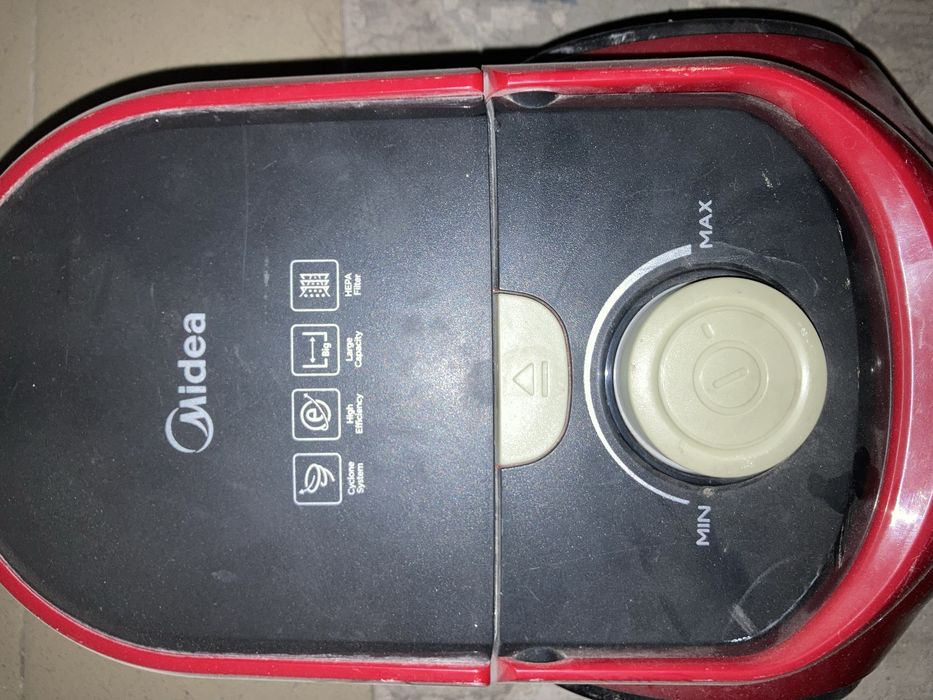 Пылесос сатылады Midea