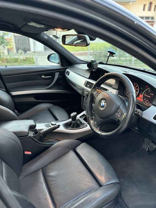 Dezmembrez e90 m pachet