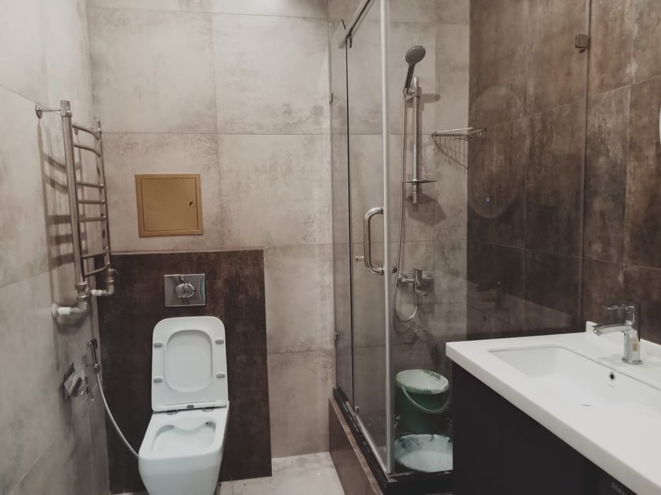 Кафельщик 16 лет стажом