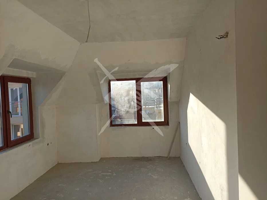 Продава се Тристаен апартамент в Несебър - 67 кв.м за 1015 €/кв.м - Снимка #2