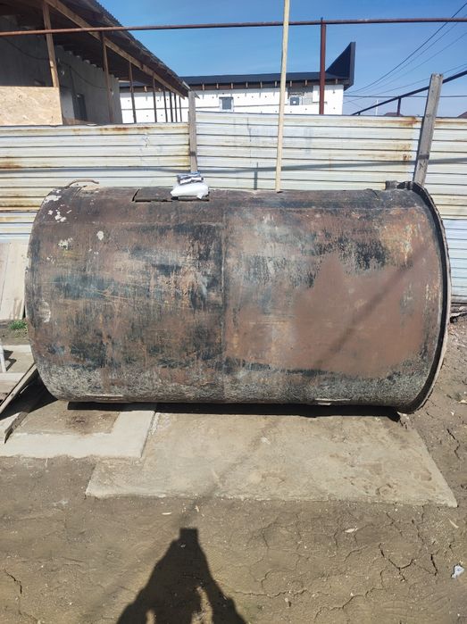 Бочка 400 литр ***