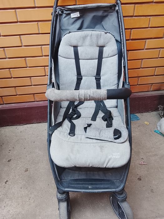 Срочно продам коляску