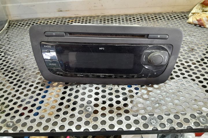 Radio cd 6J0035153 6J0035153 Seat Ibiza a 4-a generatie 6J
