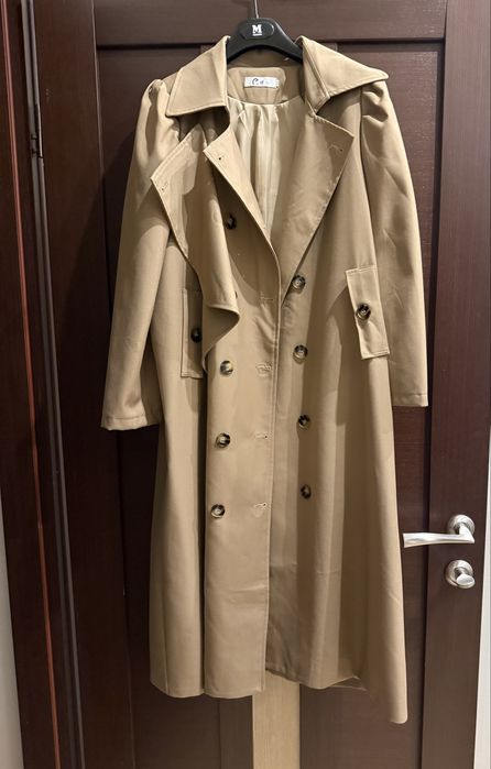 Плащ в отличном состоянии