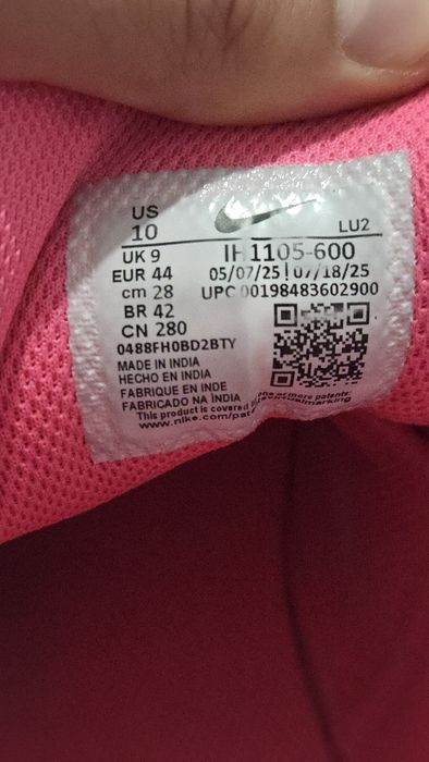 Продам кроссовки nike