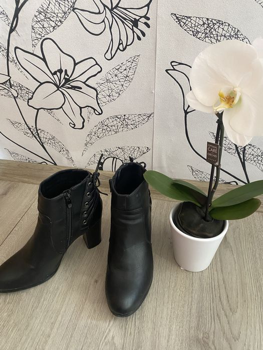 Официални дамски обувки по10 €