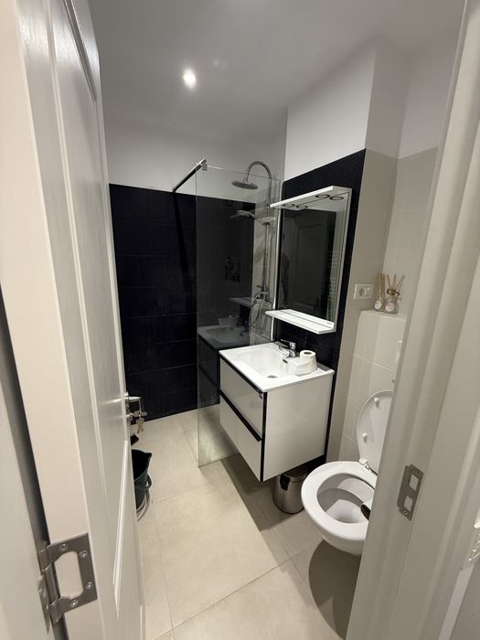 Garsoniera de vanzare