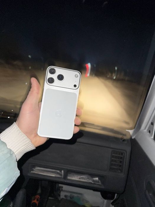 Iphone 11 17 korpus 83 yomkist region R/MA