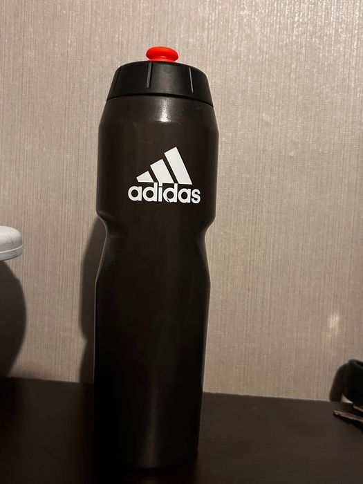 Adidas бутилка за вода
