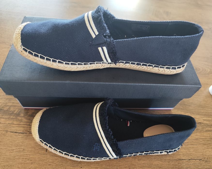 Чисто нови еспадрили Tommy Hilfiger