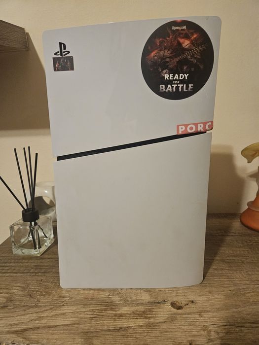 PlayStation 5 Digital Edition 1Tb + Controller in stare perfecta de funcționare