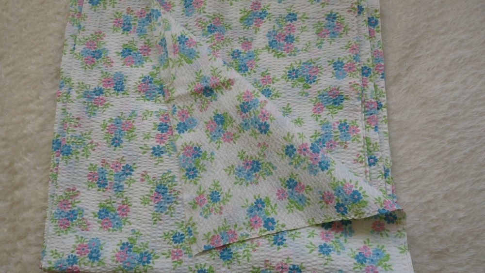 Платове-6 вида- на отделни парчета плат