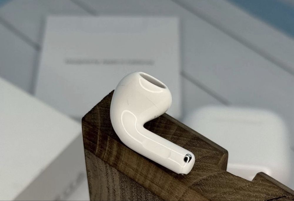 AirPods 4 без ANC левый и правый новый оригинал А3050/А3053