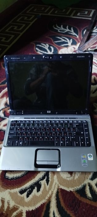 HP Noutbuk sotiladi
