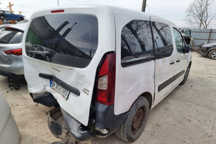 Ghidaj Rola usa culisanta dreapta 9680486880 Peugeot Partner 2 (facelift) (2012 - 2020)
