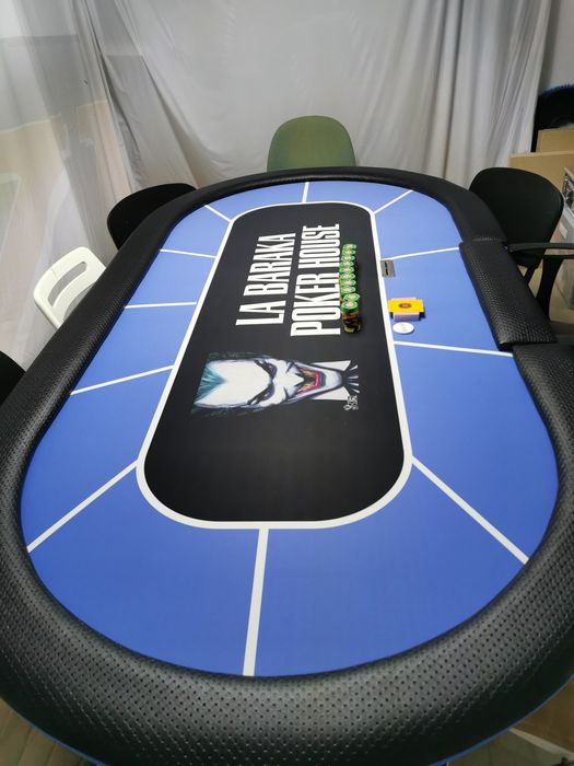Masa de poker pe comanda