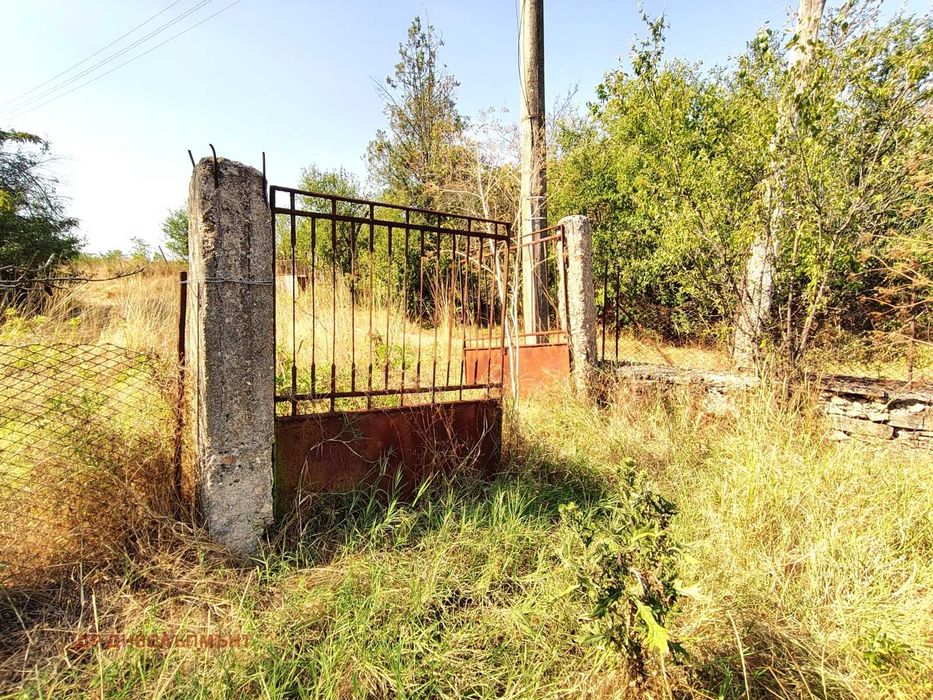 Дава под Наем КЪЩА област Хасково, с. Каменна река ул. Любен Каравелов