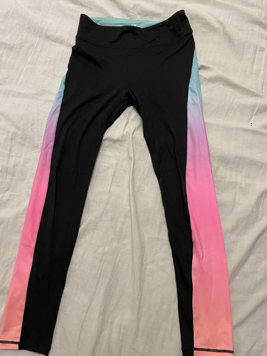 Дамски Къси панталони и долници