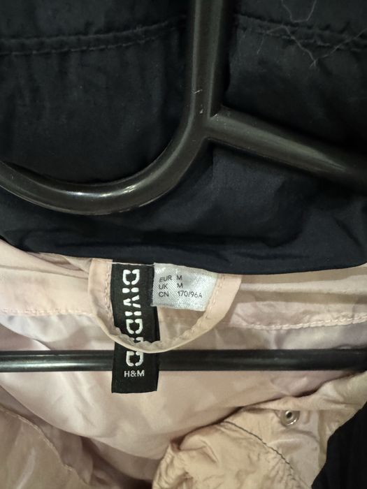 Зимно яке в черно и розово от H&M
