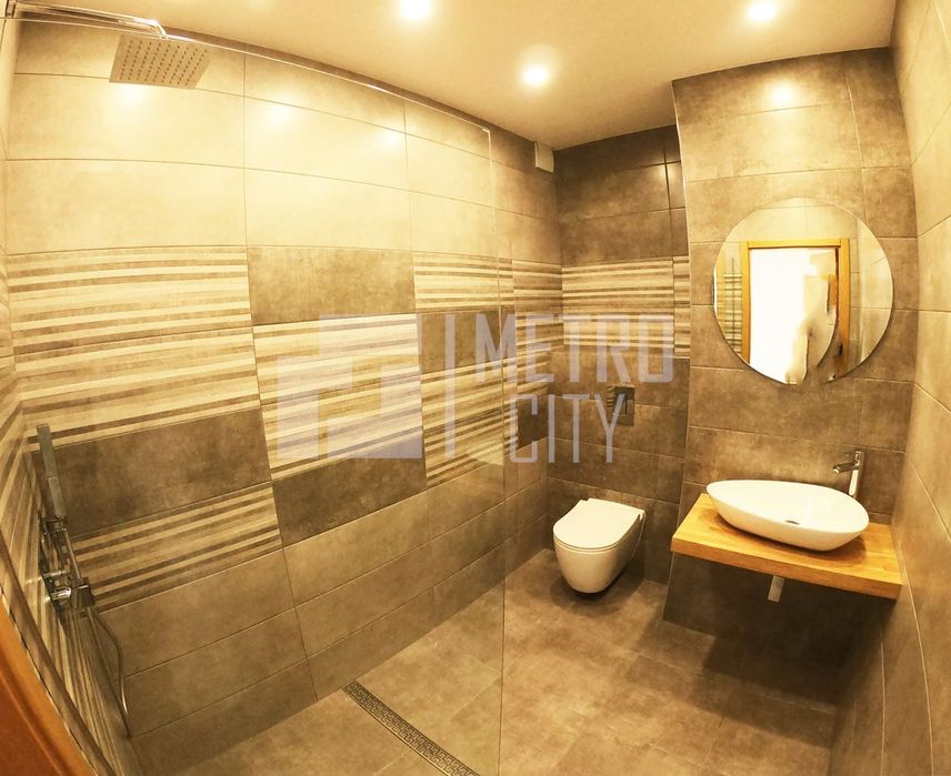 Продава се Четиристаен апартамент в София, Младост 3 - 445 кв.м за 1259 €/кв.м - Снимка #11