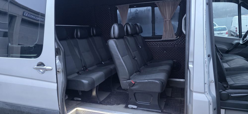 Mercedes Benz sprinter  autoturism 8+1 locuri an 2011 VARIANTE +/- dif.