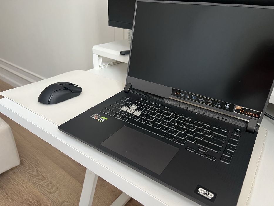 Продам ASUS RoG Strix G513IM