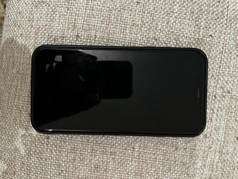 Айфон 11 с коробкой