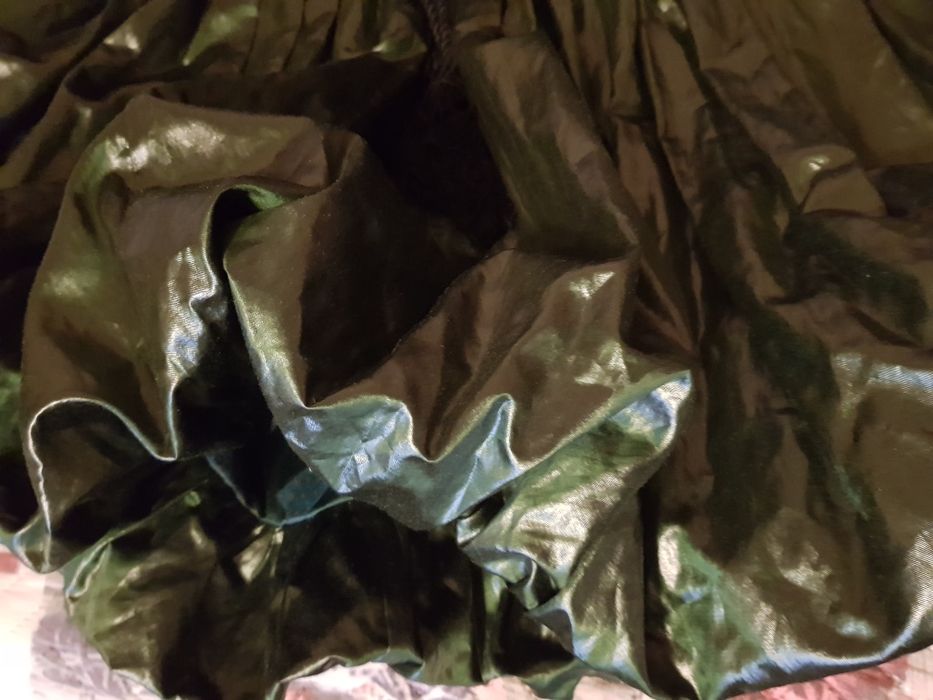 Дамска тъмнозелена рокля размер S