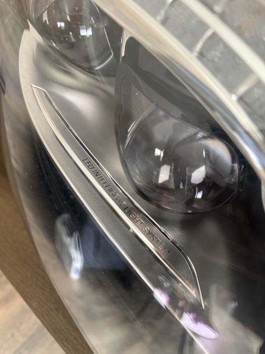 ЕВРОПЕЙСКИ оригинални LED фарове - Mercedes Benz S class W222