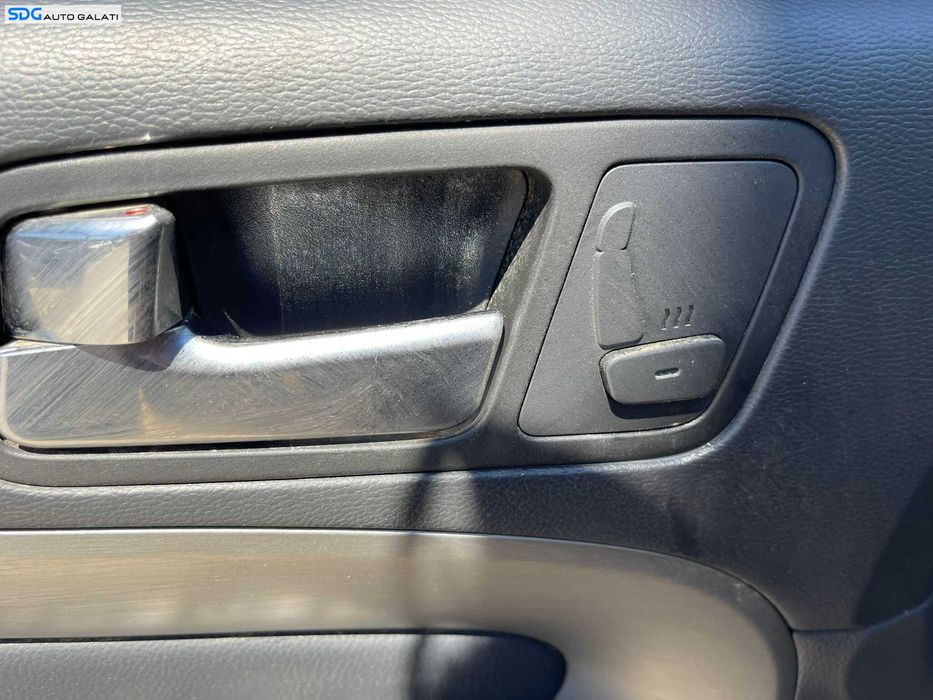 Buton Incalzire Scaun Stanga Fata Sofer Chevrolet Epica 2006 - 2011 [C6816]